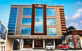 T Homes Thekkady